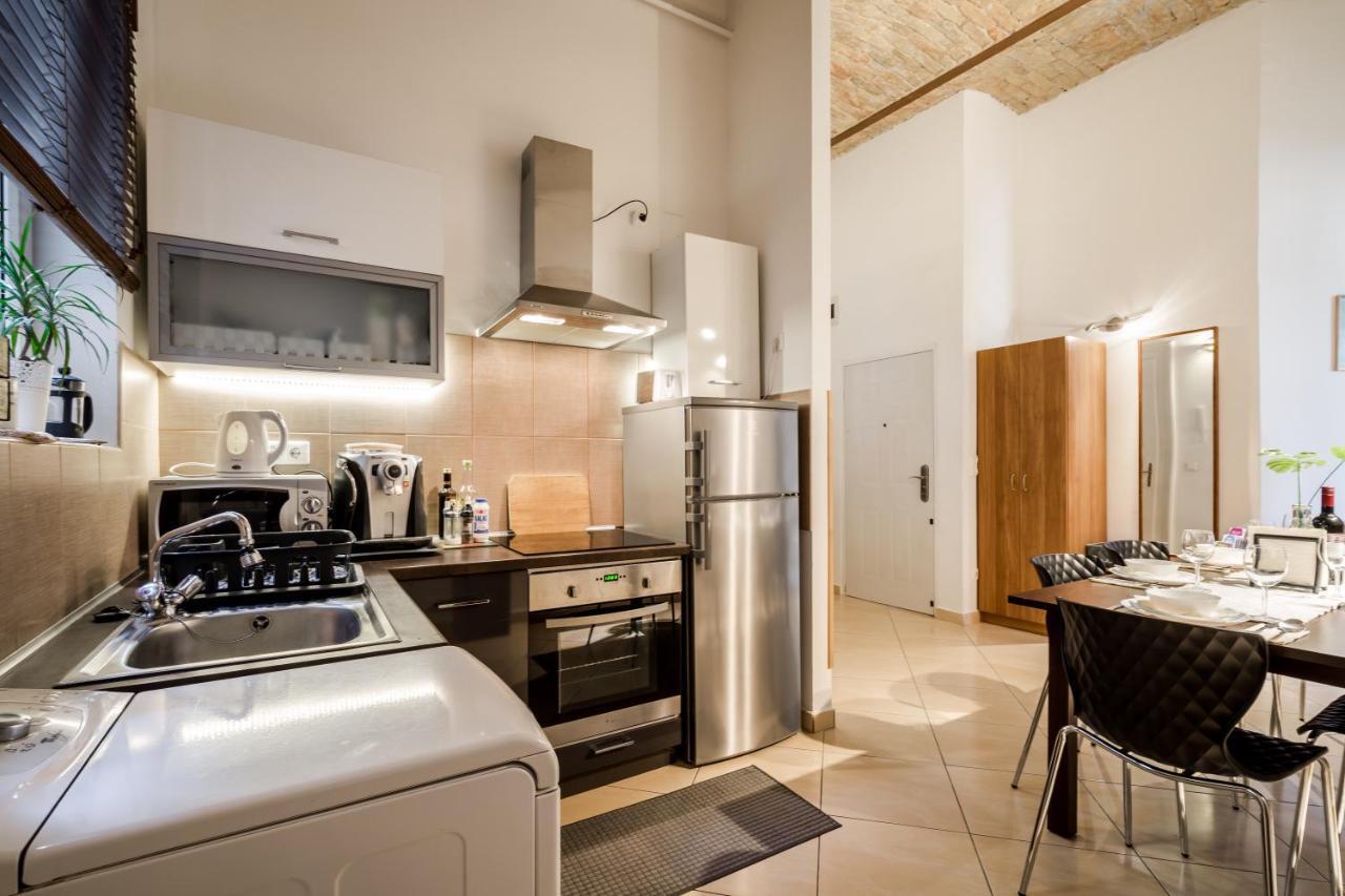 Park View Apartment With Sauna, A/C บูดาเปสต์ ภายนอก รูปภาพ