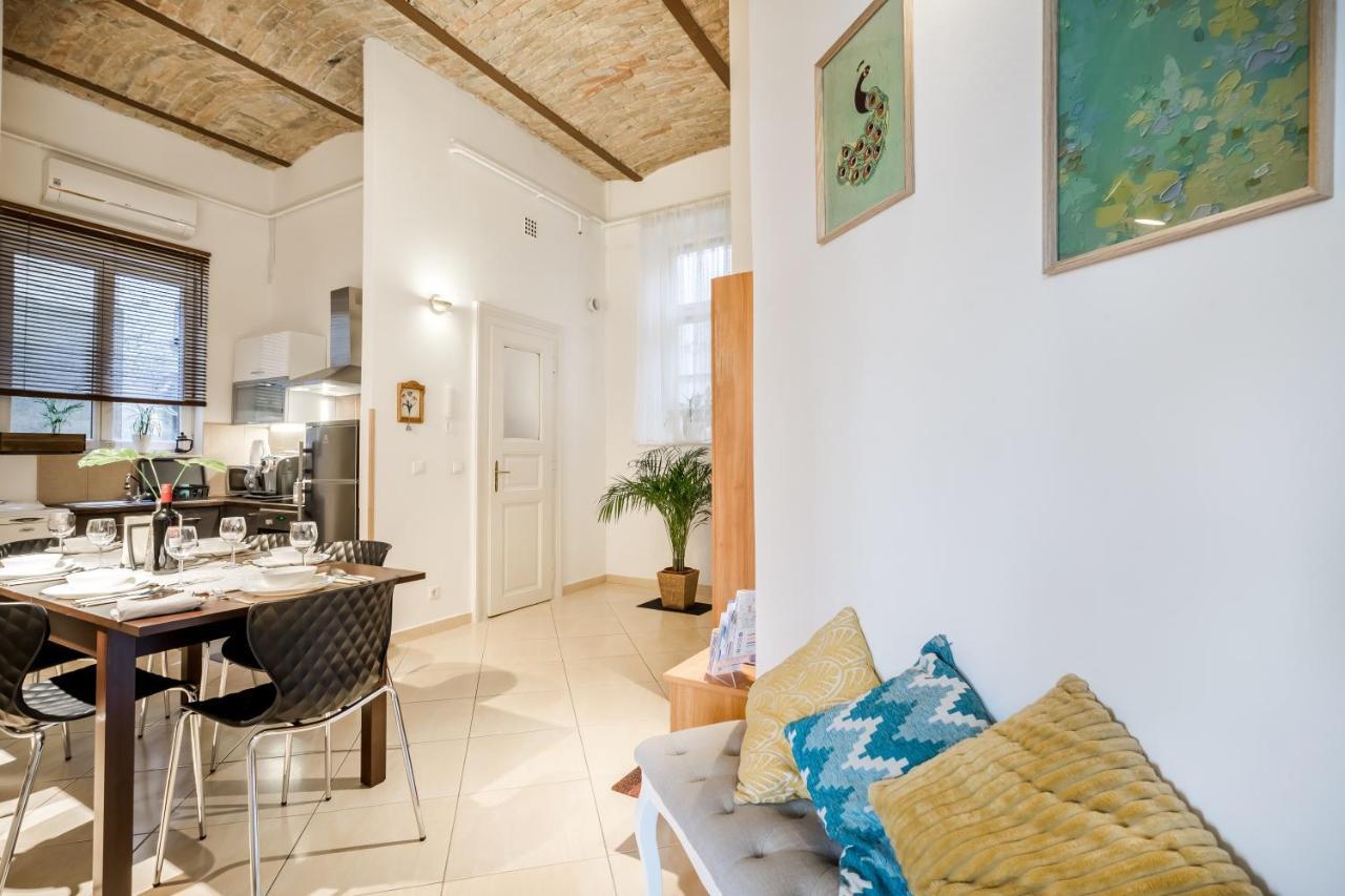 Park View Apartment With Sauna, A/C บูดาเปสต์ ภายนอก รูปภาพ